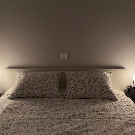 Green House Apartments نوفي فينودولسكي الغرفة الصورة